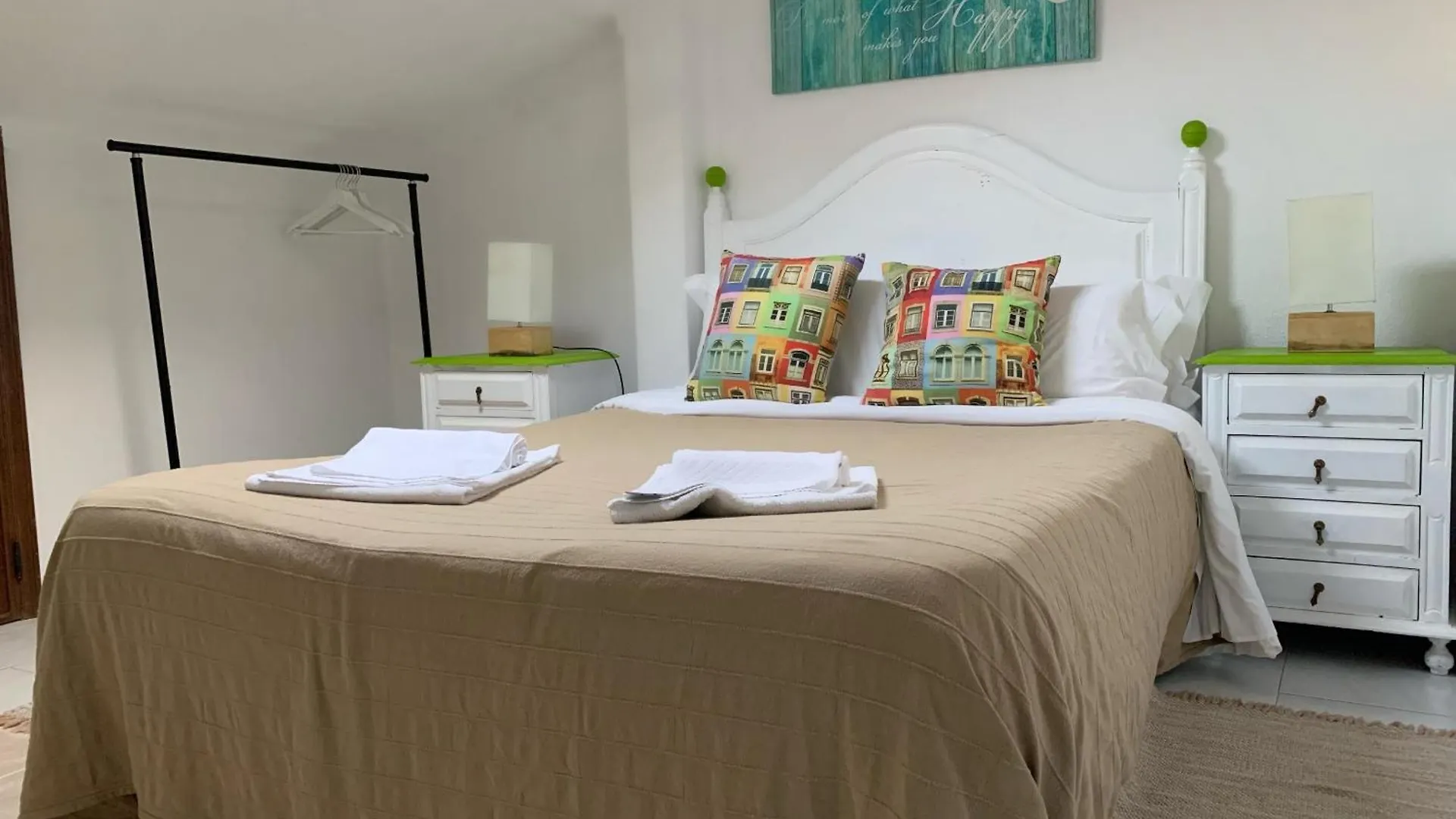 Manelisa Cascais Bed & Breakfast 2*,  Portugal